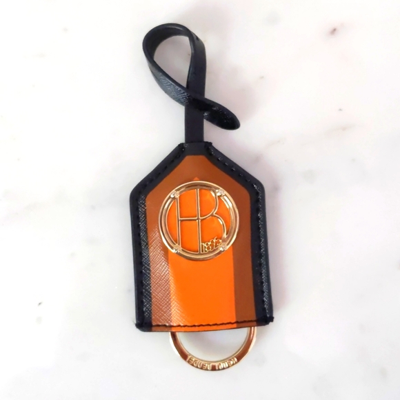 henri bendel Accessories - Henri Bendel key ring holder
